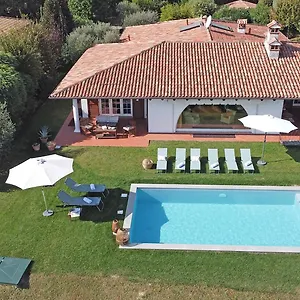  Villa Madeleine
