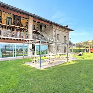  Alloggio per agriturismo Cascina Crocelle