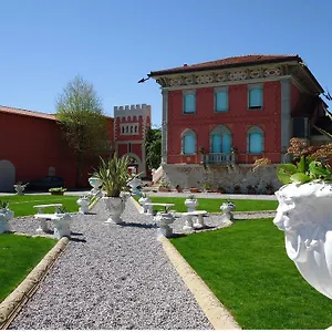 3* Hotel apartamentowy Garuti Village