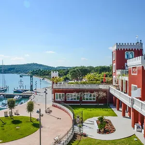 4* Hotel Garuti